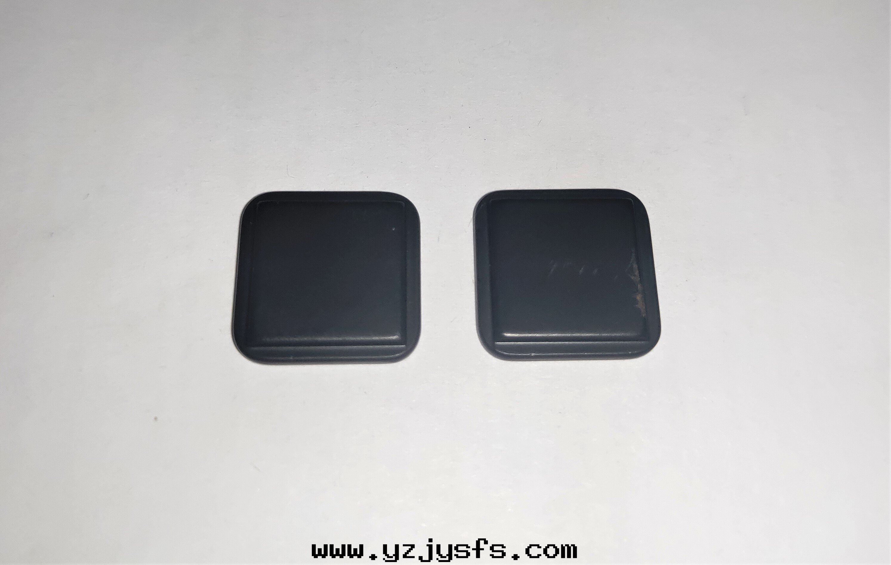 黑(hēi)色(sè)环(huán)氧异(yì)形磁铁(tiě)